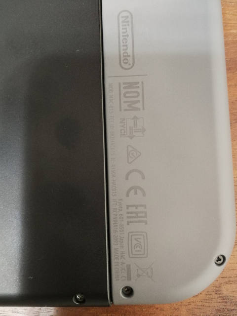 米国版Nintendo Switch Joy-Con背面 表記